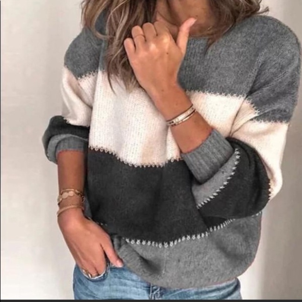 Soft knit pull over sweater NWOT